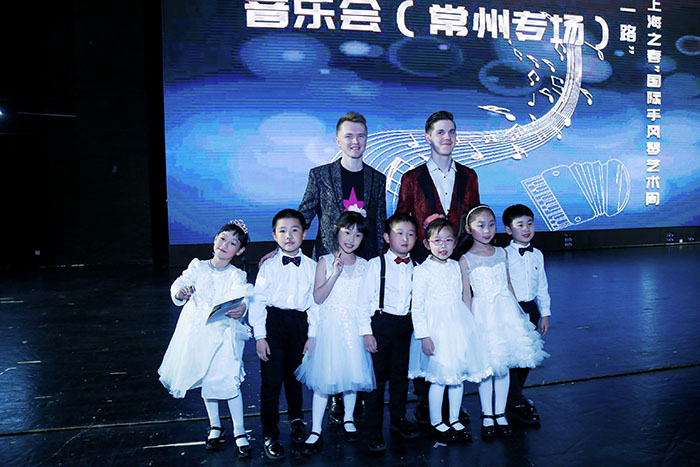 4261566387310374.jpg 17.jpg